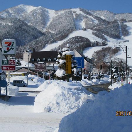 Minshuku Mutsukari Hotel NakaNakafurano Екстериор снимка