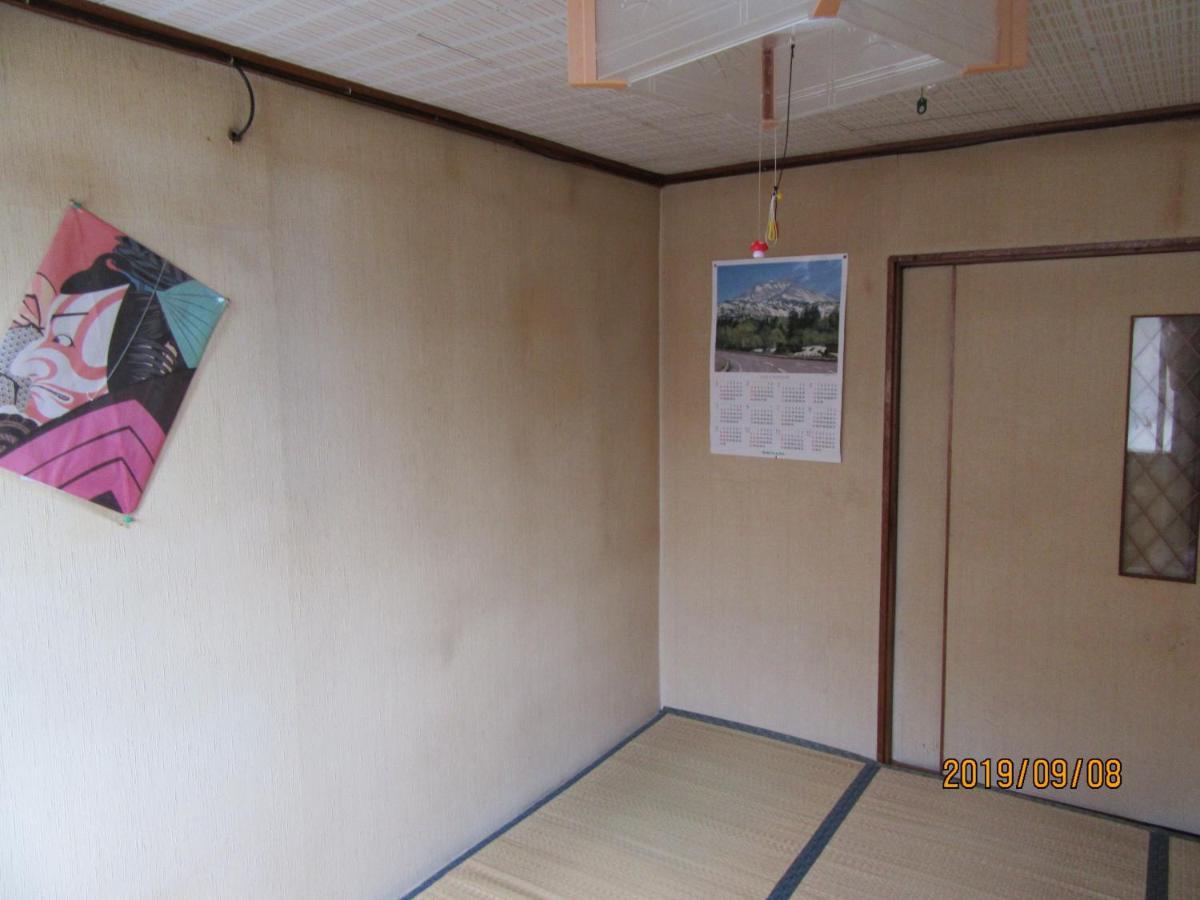Minshuku Mutsukari Hotel NakaNakafurano Екстериор снимка