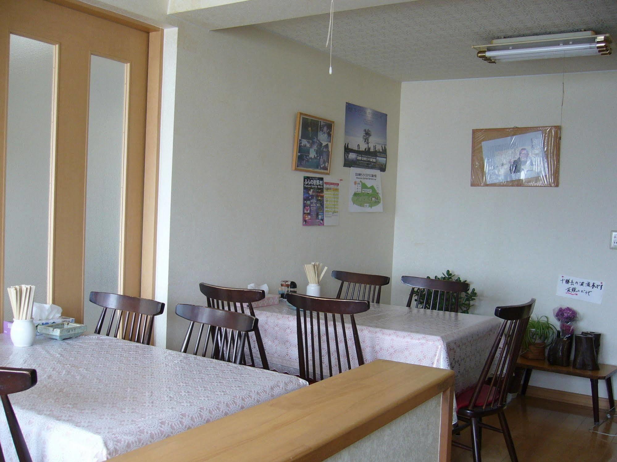 Minshuku Mutsukari Hotel NakaNakafurano Екстериор снимка