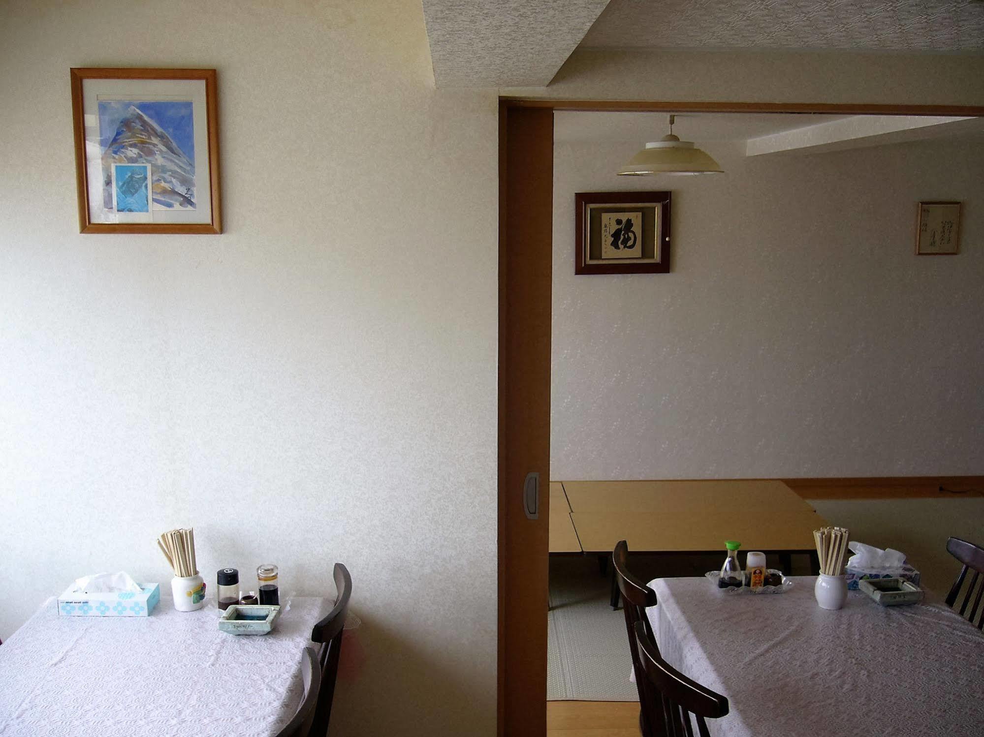 Minshuku Mutsukari Hotel NakaNakafurano Екстериор снимка